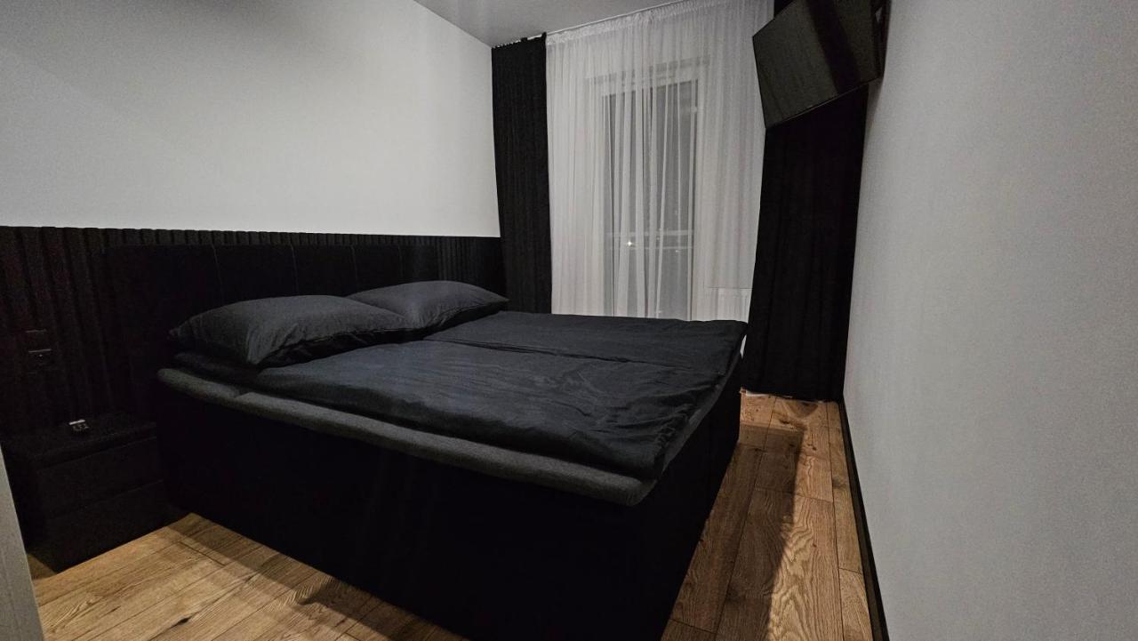 Moja Klonowa - Z Sypialnia, Parking Apartment